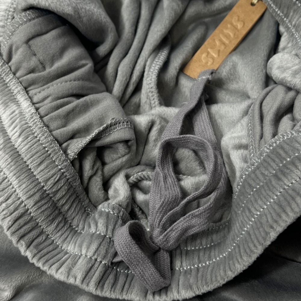 SKIMS Velour Track Pants Smoke Large - Picture 7 of 12